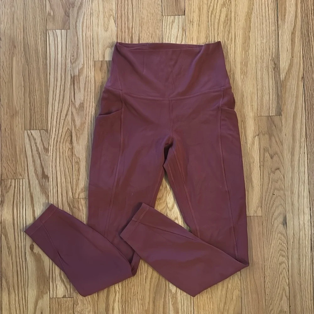 Lululemon sz 4 Align High Rise Pant with Pockets 25